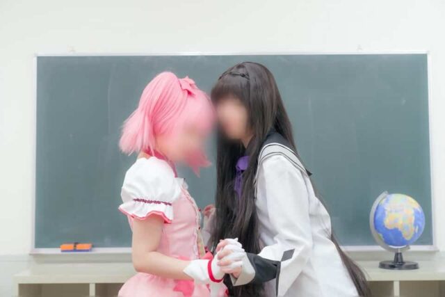 FC2-PPV-1897067【ま〇マギ逆3P】魔法少女と逆3Pハーレムしようよ！えっちに慣れてない元童貞君の穢れを素人レイヤー2人が搾り取ってしまうま〇マギま〇か＆ほ〇ら魔法少女Ver ※完全顔出し・生中出し